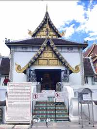 วัดเจดีย์หลวงวรวิหาร (Wat Chedi Luang Worawihan)