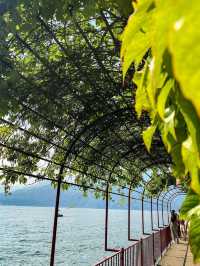 Fairytale Town on Lake Como