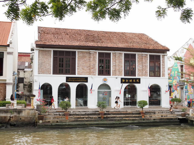 Malacca: The Perfect Summer Getaway for Food, Culture, and Riverside Charm