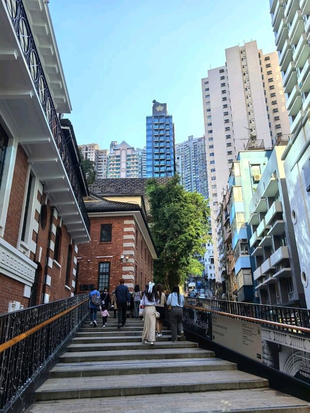 Urban Escape: Culture & Views HongKong