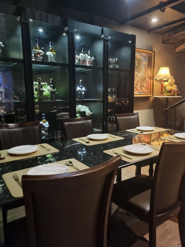 Marada Cafe Hatyai, Halal Fusion with a Stylish Kick