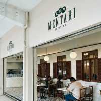 MENTARI KOPITIAM PASIR PUTIH