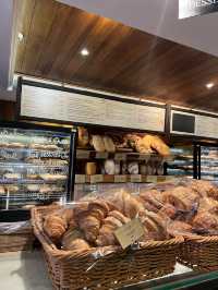 🍔 Fergburger & Fergbaker – Queenstown Must-Try!