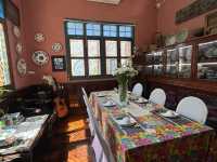 Dining experience in living museum 