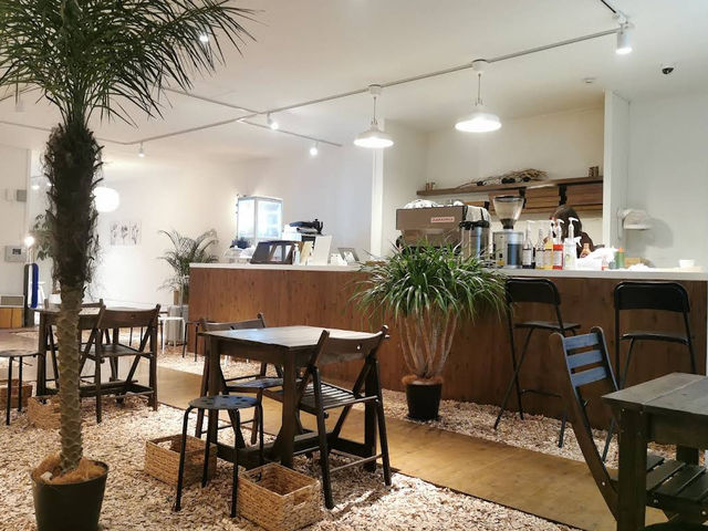 おしゃれカフェ🤍【Cafe+82】