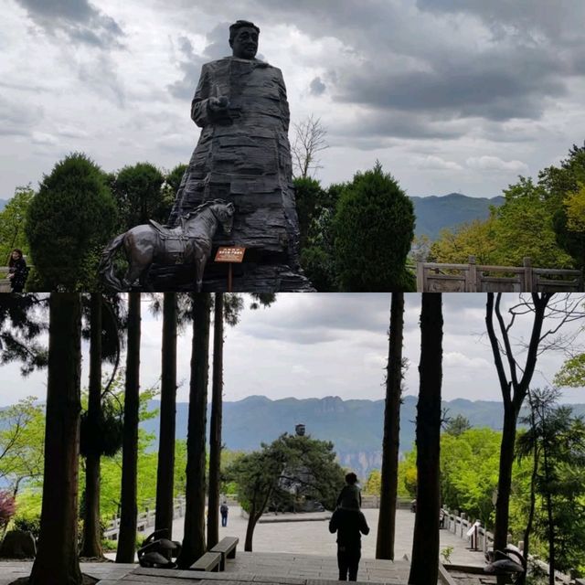Into the Real-Life Avatar Mountains: A Zhangjiajie Adventure
