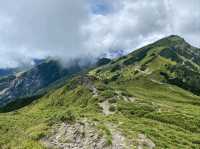 Easy Peak Feels at Shimenshan Trail