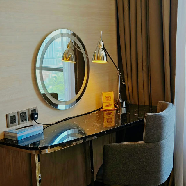 Graceful Stays, City Sophistication