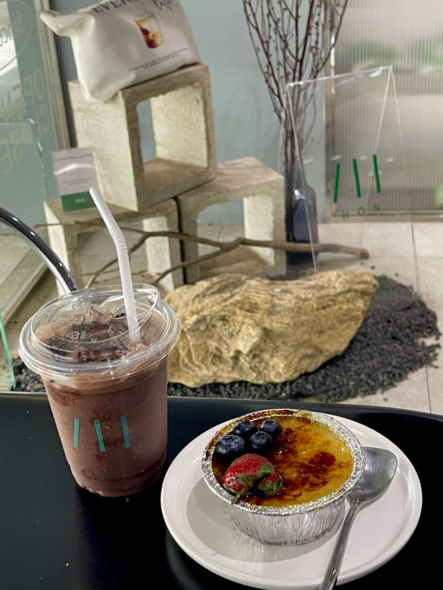 Hon Cafe ☕️คาเฟ่ใจกลางเมืองพิษณุโลก