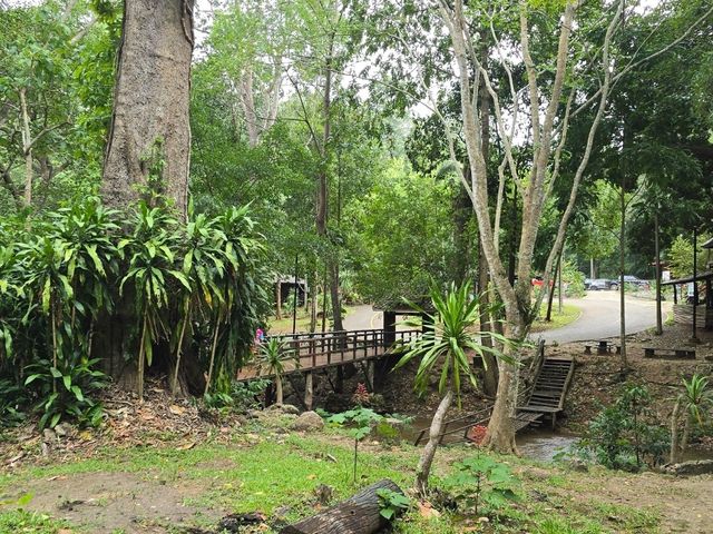 อุทยานแห่งชาติเฉลิมรัตนโกสินทร์