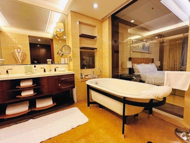 深圳 | 星河麗思卡爾頓酒店：商務與休閒的完美平衡