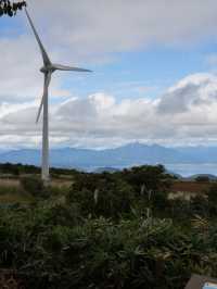 33基の風力発電が並ぶ風と絶景の公園