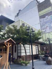 很有氣氛的日式建築用餐環境～