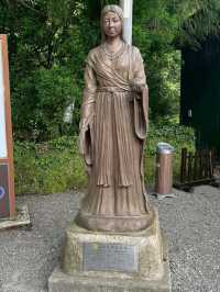 【宮崎】洞窟と石積み重ねの神秘「天安河原」