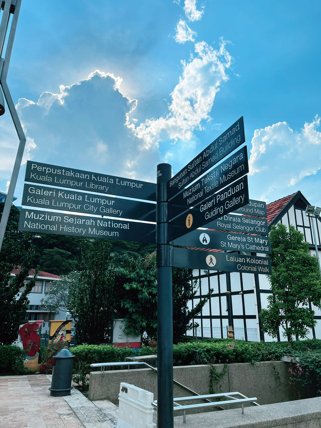 Independence Square & Royal Selangor Club: Must-Visit Insta Spots with Iconic Views Independence Square & Royal Selangor Club: Must-Visit Insta Spots with Iconic Views