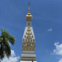 ⛩️💫 พระธาตุพนม – ศูนย์รวมศรัทธาริมโขง