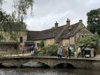 🌿 영국 런던 버튼 온 더 워터, 작은 강가 마을의 매력