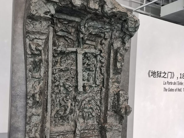 上海万博・元フランス館がロダン美術館になっていた! 上海万博・元フランス館がロダン美術館になっていた!