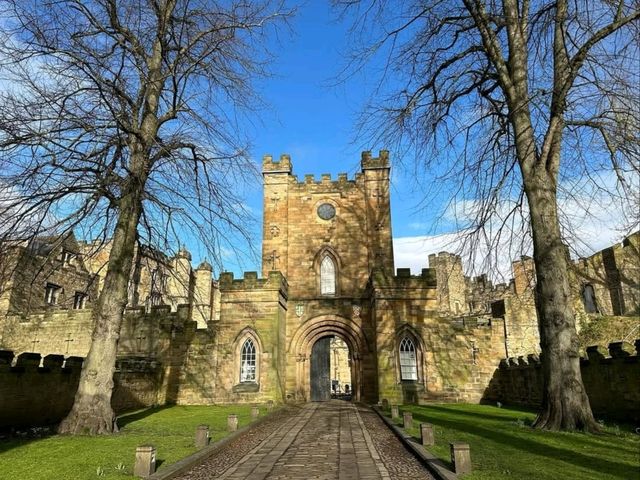 Historic Charm and Riverside Beauty in Durham Historic Charm and Riverside Beauty in Durham