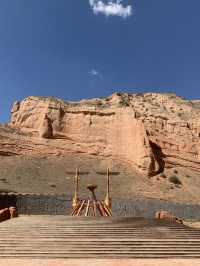 🌈 Shuimo Danxia — ภูเขาสีรุ้งกลาง Lanzhou
