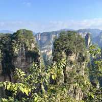  Zhangjiajie East Gate — A One-Day Journey Through Peaks, Clouds & Surprises