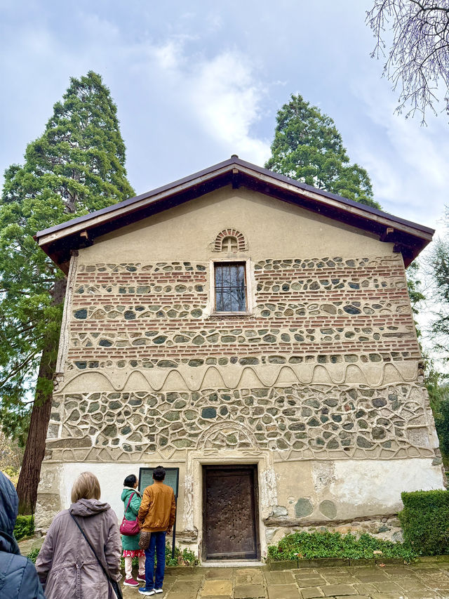 Silent Rain over Centuries of Faith ⛪️ Silent Rain over Centuries of Faith ⛪️