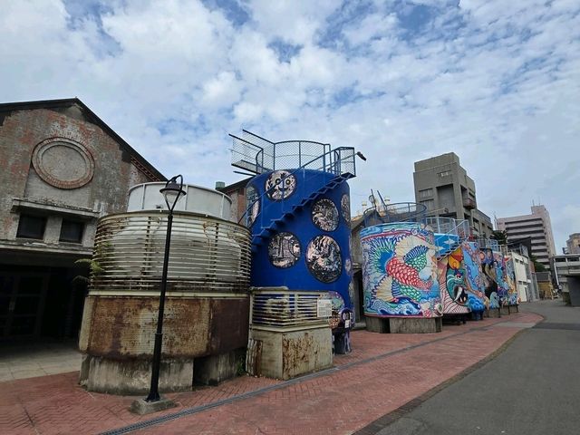 Snap-Worthy Adventures at Taichung Creative Industries Park 🎨✨ Snap-Worthy Adventures at Taichung Creative Industries Park 🎨✨