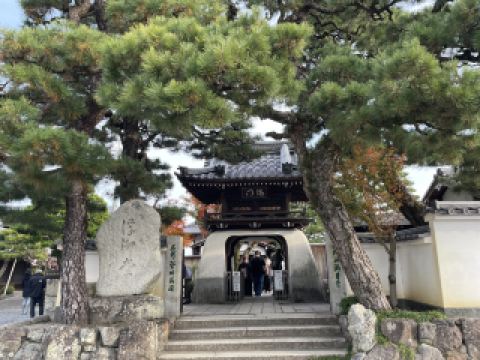 滿月寺浮御堂｜漂浮在琵琶湖上的絕美淨土