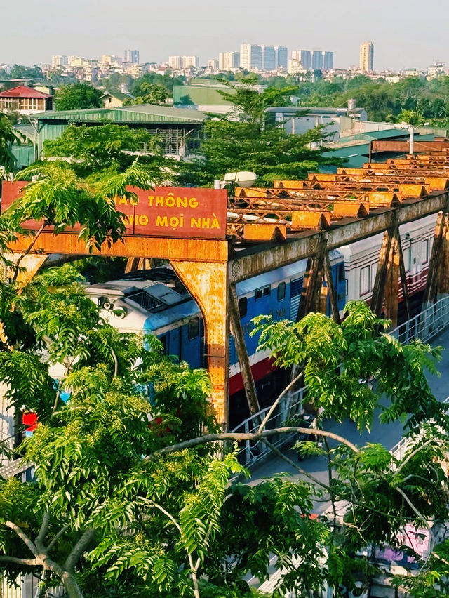 越南🇻🇳龍邊橋 越南🇻🇳龍邊橋