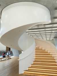 Must Visit Hong Kong Art Museum 