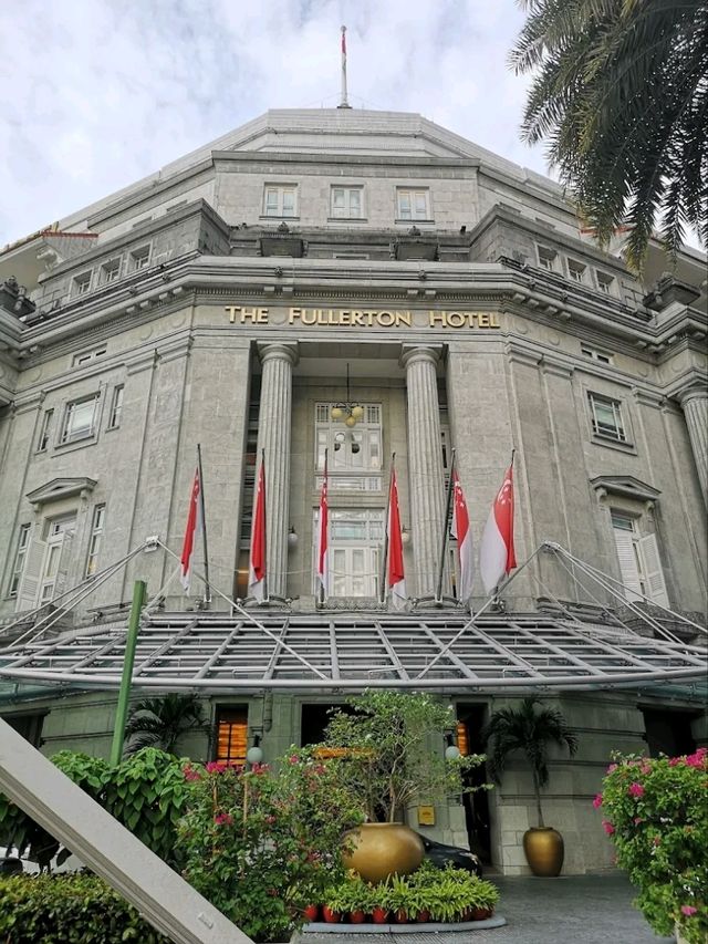 “Heritage Elegance & Riverside Luxury at the Fullerton”