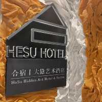  HeSu Hidden Art Hotel & Suites 