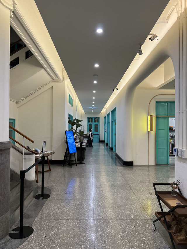 藝術與咖啡交織的午後：嘉義市立美術館