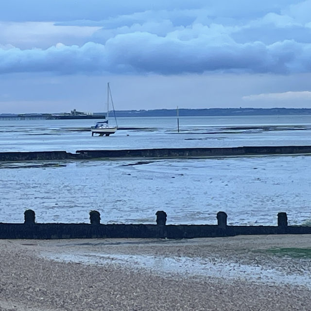 Paddle by the beach in Leigh on Sea