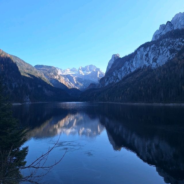Chilly Gosausee stroll