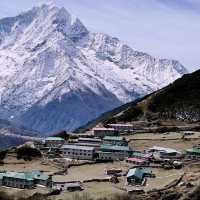 🎒🏔️ Backpacker’s Guide to Everest Base Camp: Hike of a Lifetime (on a Budget!)