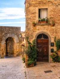 🏛️ Stone, Wind, and Memory – Volterra, Italy