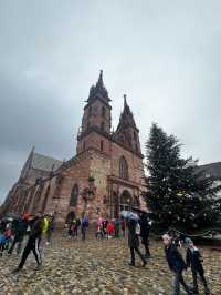 THE TIMELESS FAÇADE OF BASLER MÜNSTER 🇨🇭