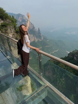 Breathtaking Glass Walk in Henan, China 🏞️