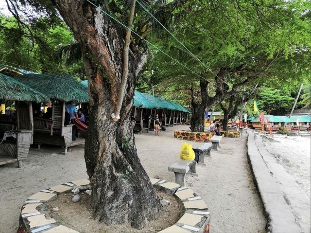 A Decent Beach Near Manila🇵🇭