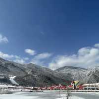 兩天一晚，花水灣+西嶺雪山攻略。❄️天氣漸涼，大約在冬季，成都人民又該泡溫泉了，白雪暖冬，泡湯賞雪。