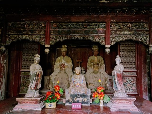 Wudang: A Mountain of Peaceful Warriors