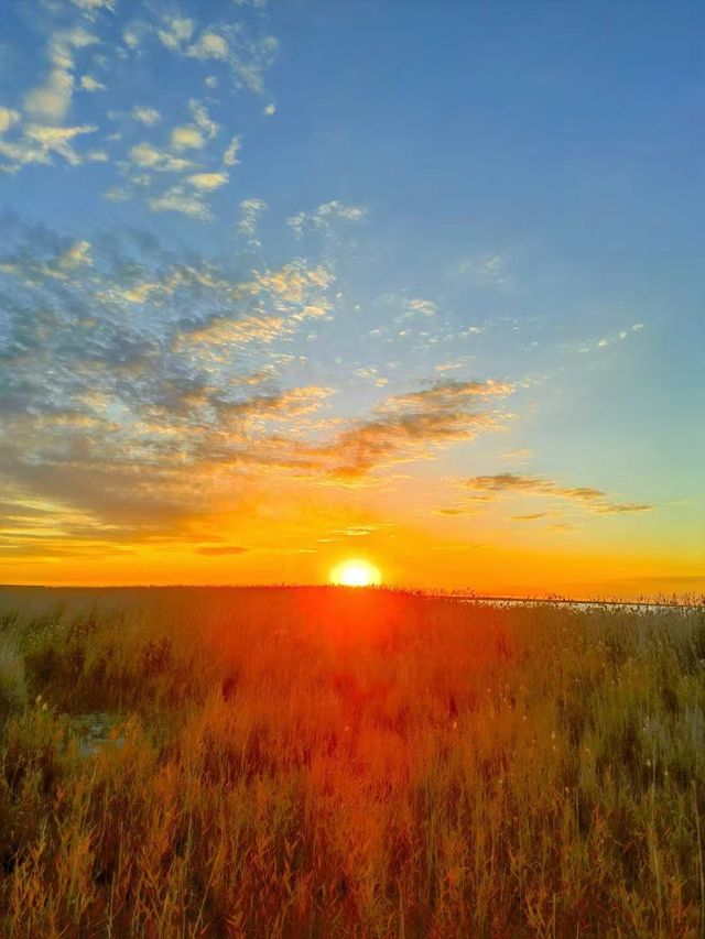 還有比洞庭湖更美的夕陽嗎。