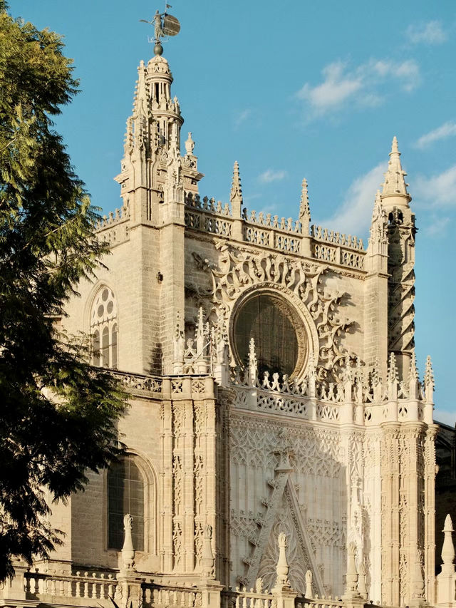 Gothic Grandeur: A Visit to Seville Cathedral