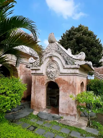 The Sultan's Palace in Yogyakarta | Step into the tapestry of Javanese history and culture