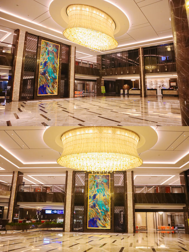 南寧酒店 270°落地玻璃窗於雲端高空俯瞰城市美景