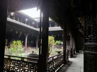 A Quiet Treasure: Hangzhou’s Traditional Medicine Museum 🌿