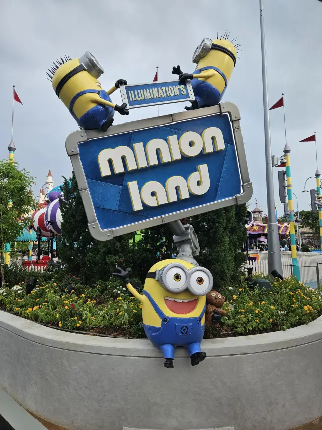 Universal Studios Singapore Minion Park
