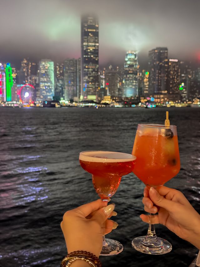 維多利亞港的落日飛船好美啊啊啊