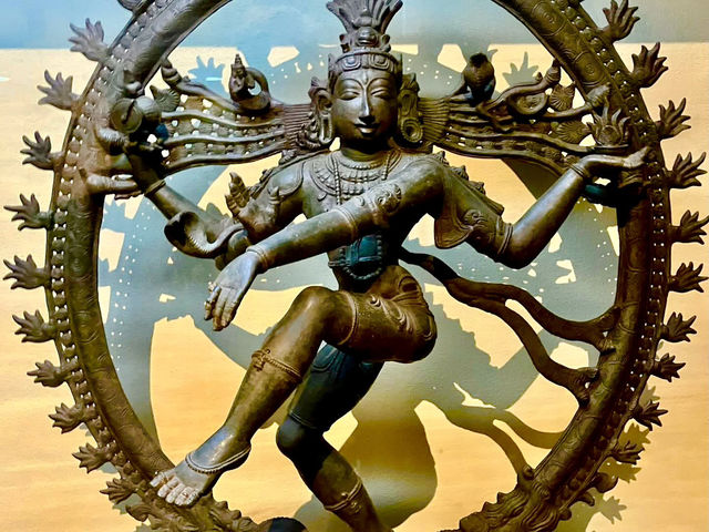Discover Sri Lanka’s Treasures at Colombo National Museum